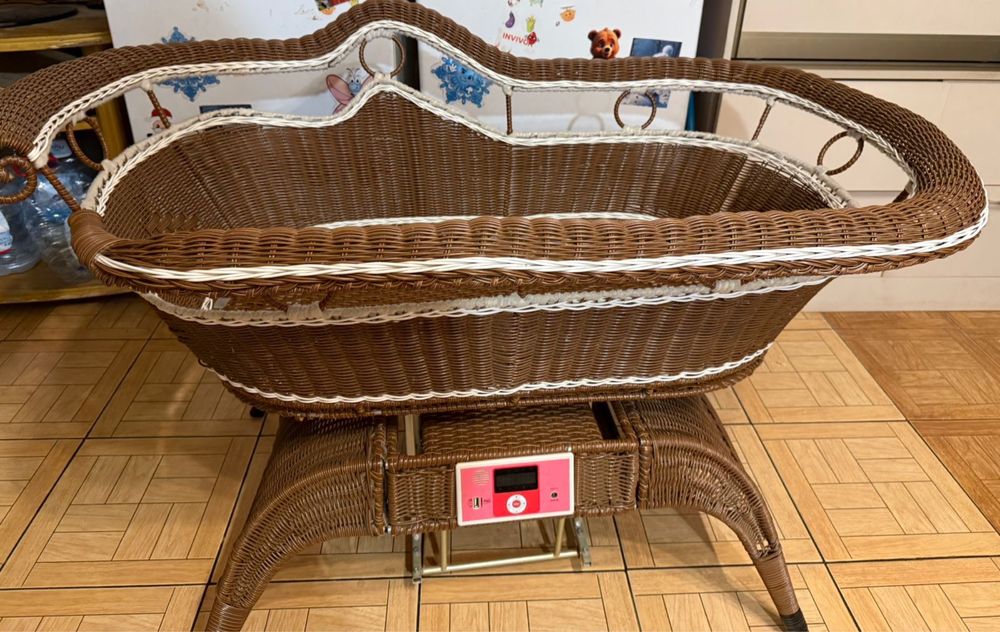 Продам манеж ратанговый