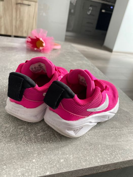 Оригинални маратонки Nike 22 номер 12см стелка