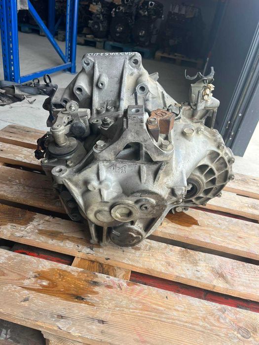 Скоростна Кутия MAZDA 5 2.0D 110к.с. 06г.-Ръчна 6ск.