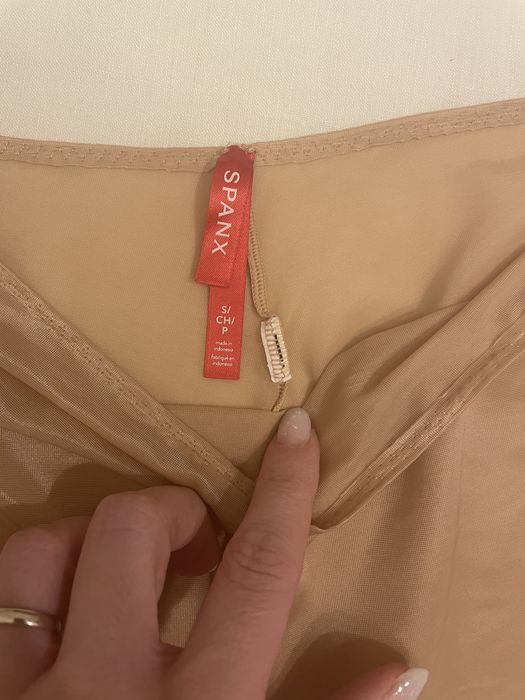 Spanx pantaloni scurti modelatori