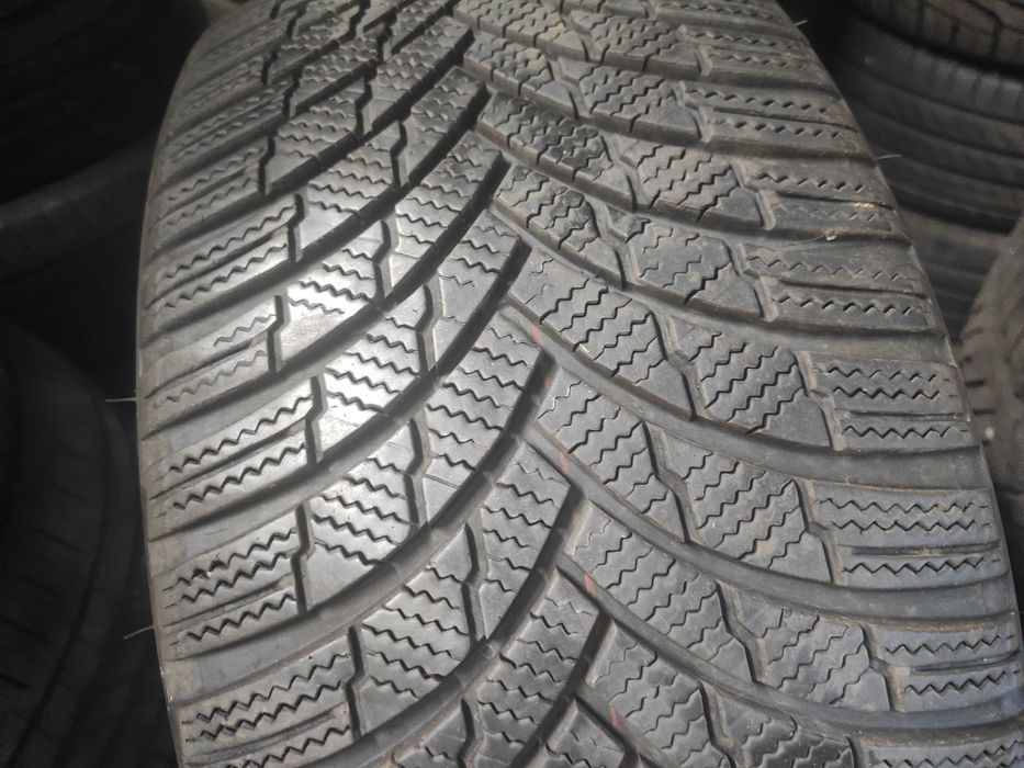 4бр.зимни гуми 225/40/18 Firestone