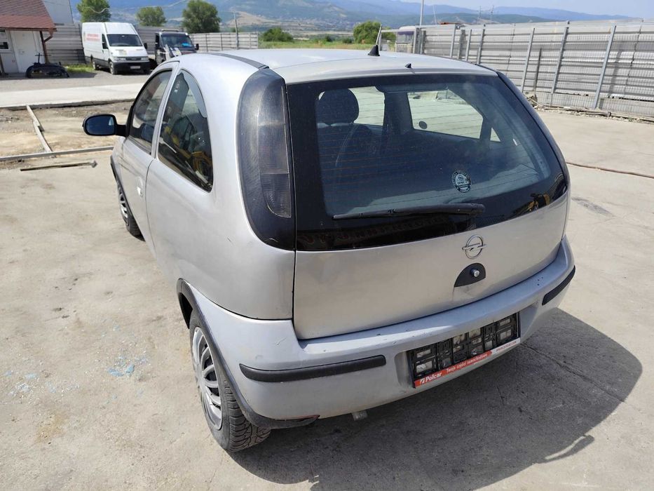 Opel Corsa C - 1.3CDTI - 70к.с - 2005г. на части