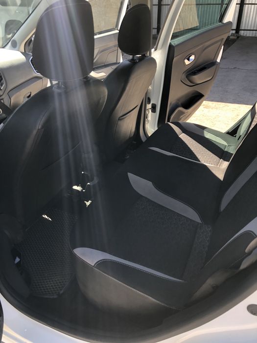 Продам машину LADA XRAY 2017 года