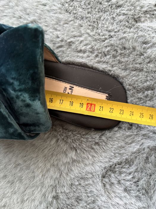 Papuci eleganti N.21