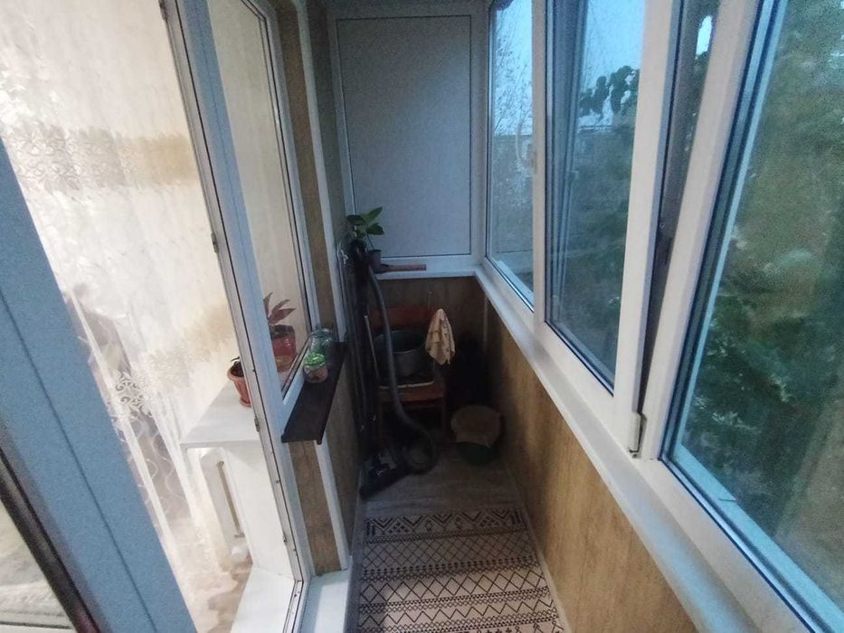 Продам 3 ком кв в кжби