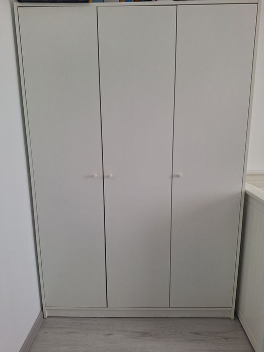 Dulap alb Ikea 3 usi