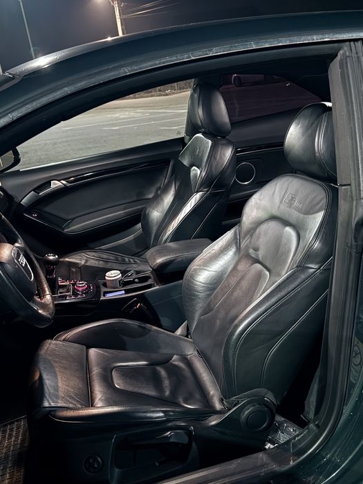 Audi A5 2.0 170 CP 2010 S-LINE