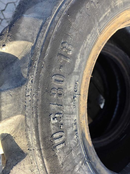 Anvelope 10.5/80-18 4 bucăți vechi dar bune