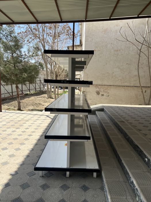 magazin mebel sotiladi