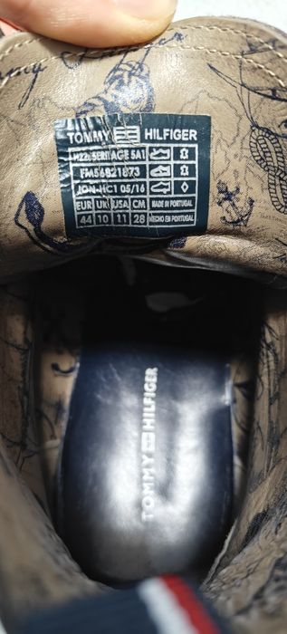 Ghete Tommy Hilfiger marimea 44