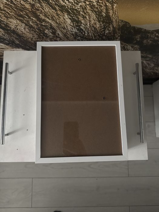 Продам рамки ………