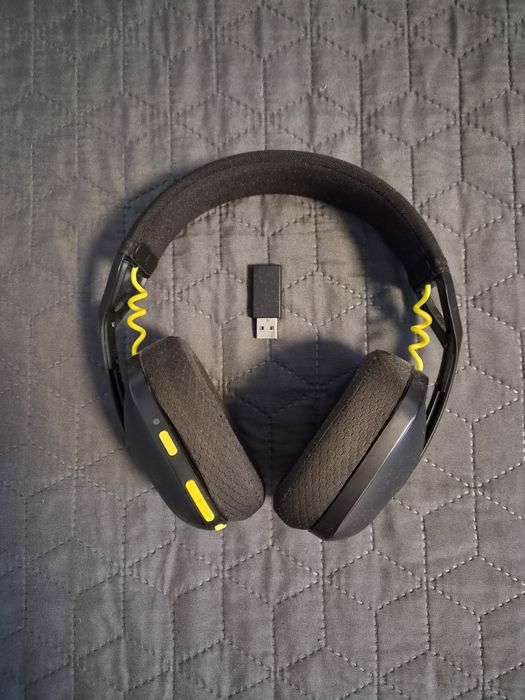 Слушалки Logitech G435 с Bluetooth и с безичен USB-port