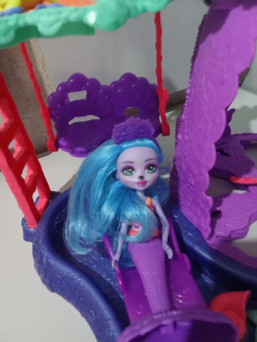 Продам игрушку для детей...бассейн.