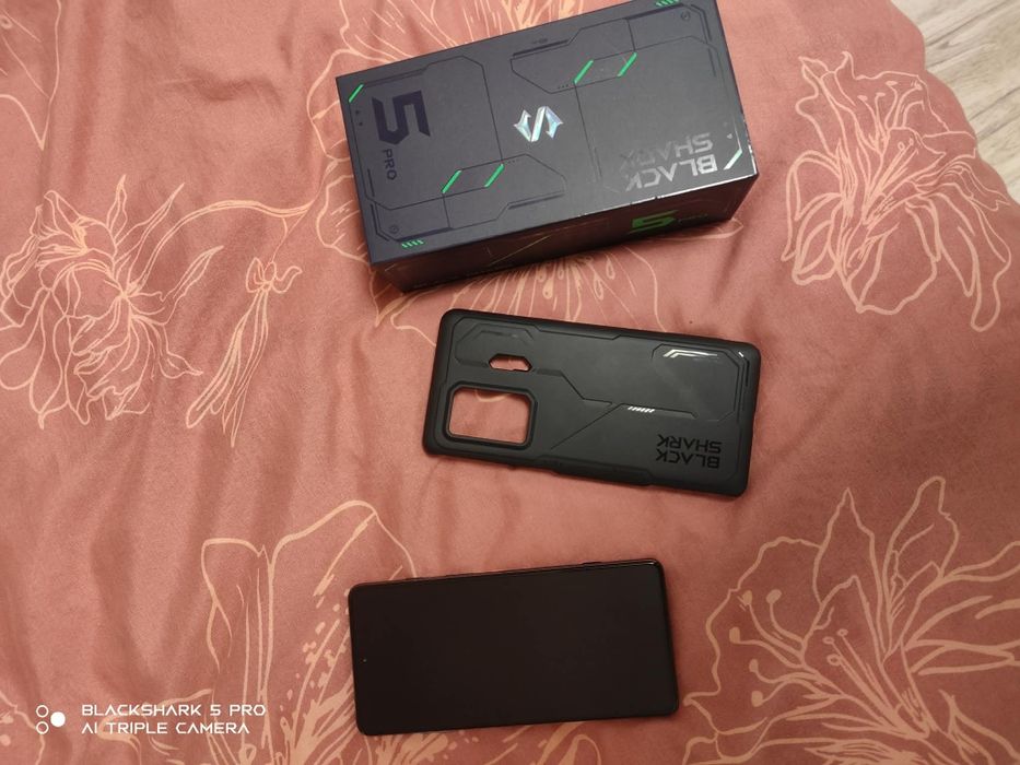 Black Shark 5 Pro Nebula White – NOU, SIGILAT – 8GB RAM / 128GB – Gami