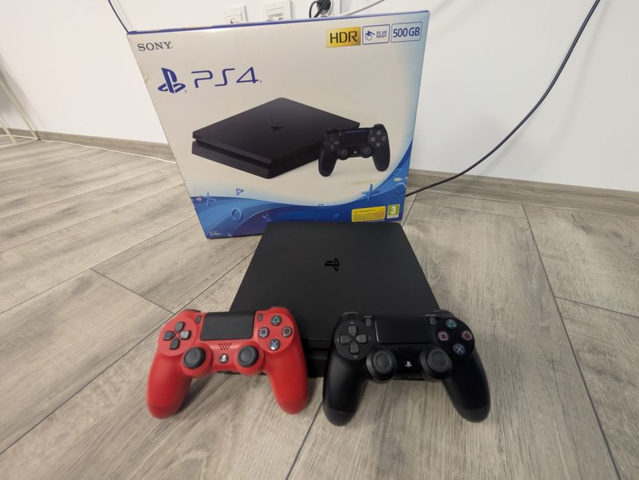 PlayStation 4 Slim 500 GB + 2 controllere + 5 jocuri + cutie originală
