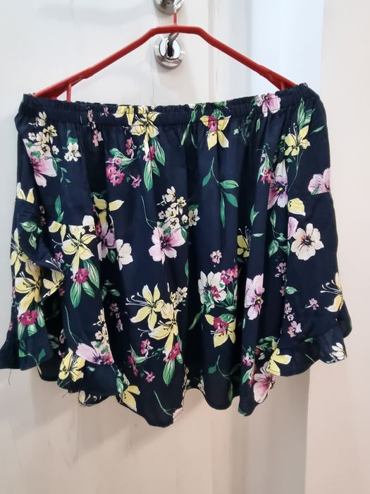 Bluza dama Bershka, marimea S,