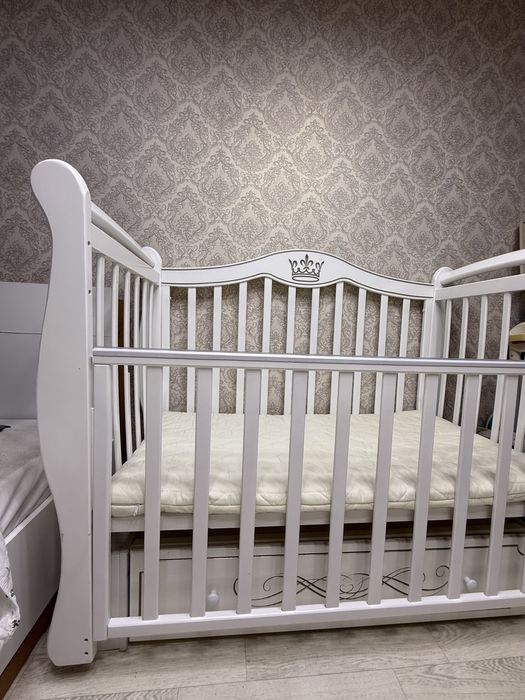 Продается детская кроватка