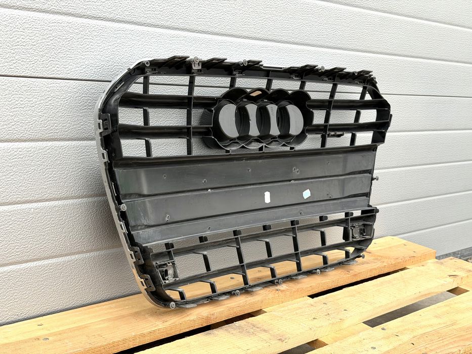 Решетка AUDI A6 C7 4G S Line 4G0853653A