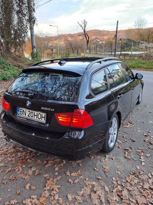 Vând BMW 320D 2010 facelift