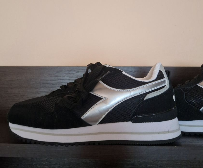 Sneakers DIADORA  ( noi)  , masura 36