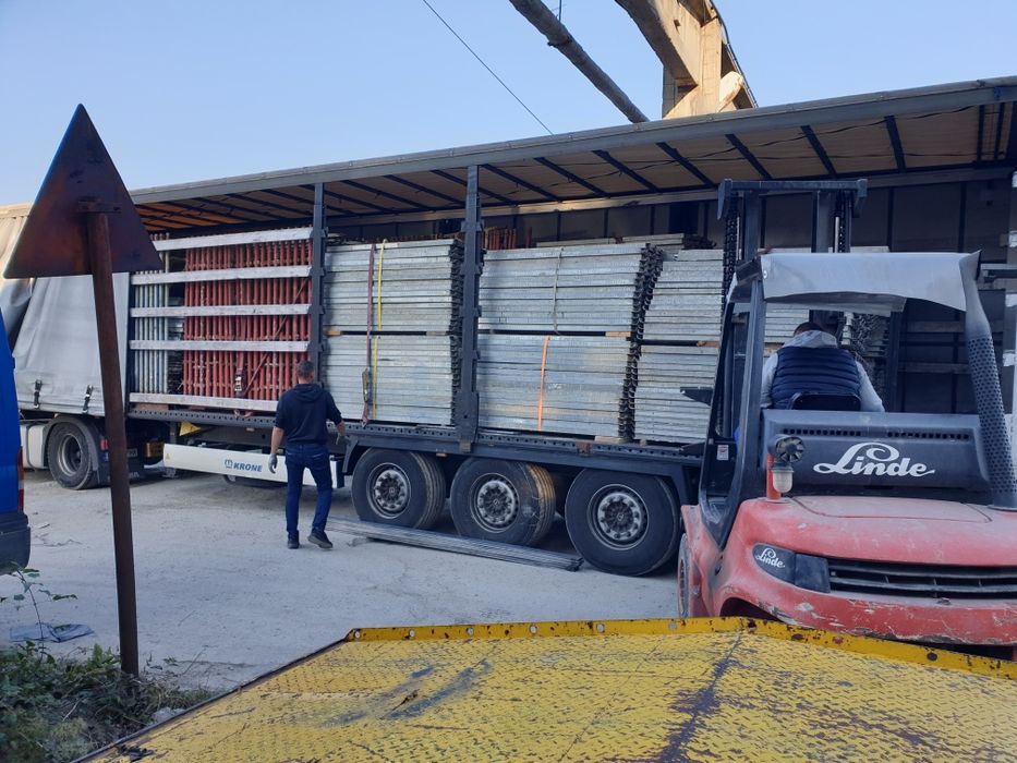 Фасадно скеле топ състояние