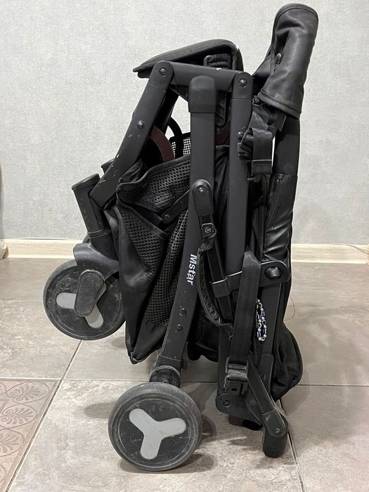 Продам детскую коляску