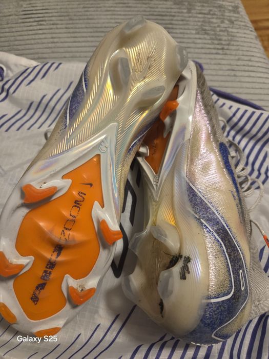 Ghete Nike Mercurial