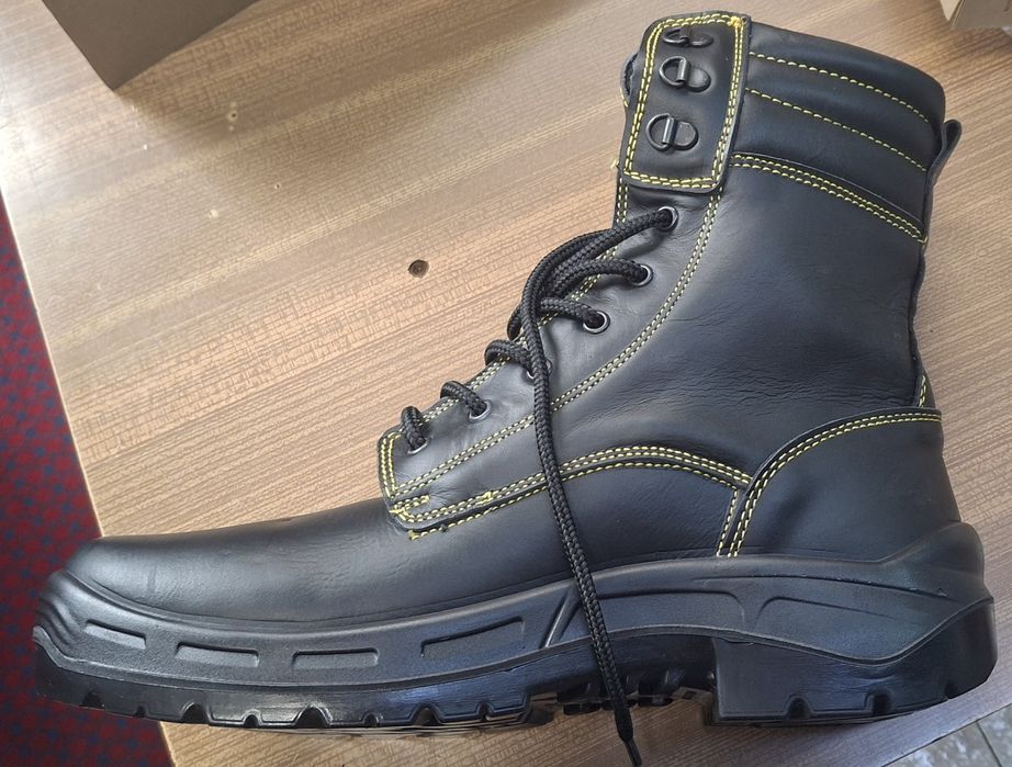 Кубинки работни фирма "Кавалер"