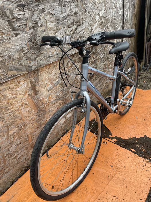 Bicicleta cadru dama raleigh urban four roti 28” cadru aluminiu