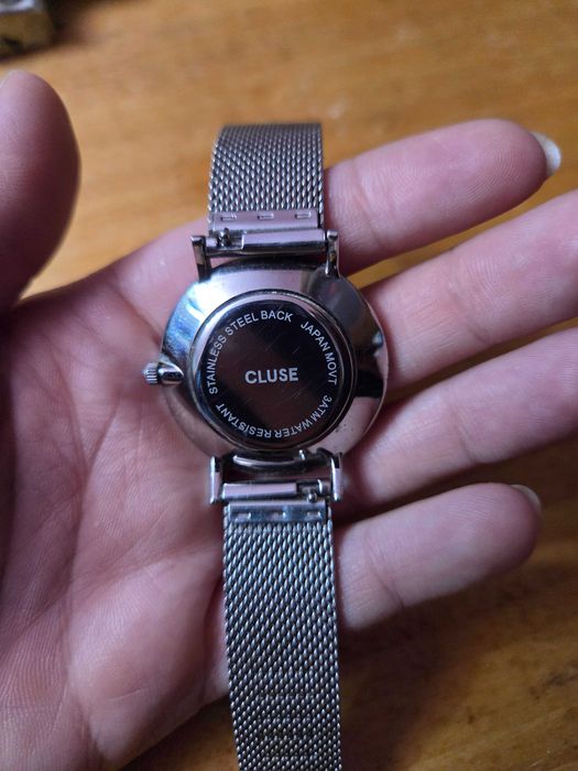 Ceas dama cluse purtat rar