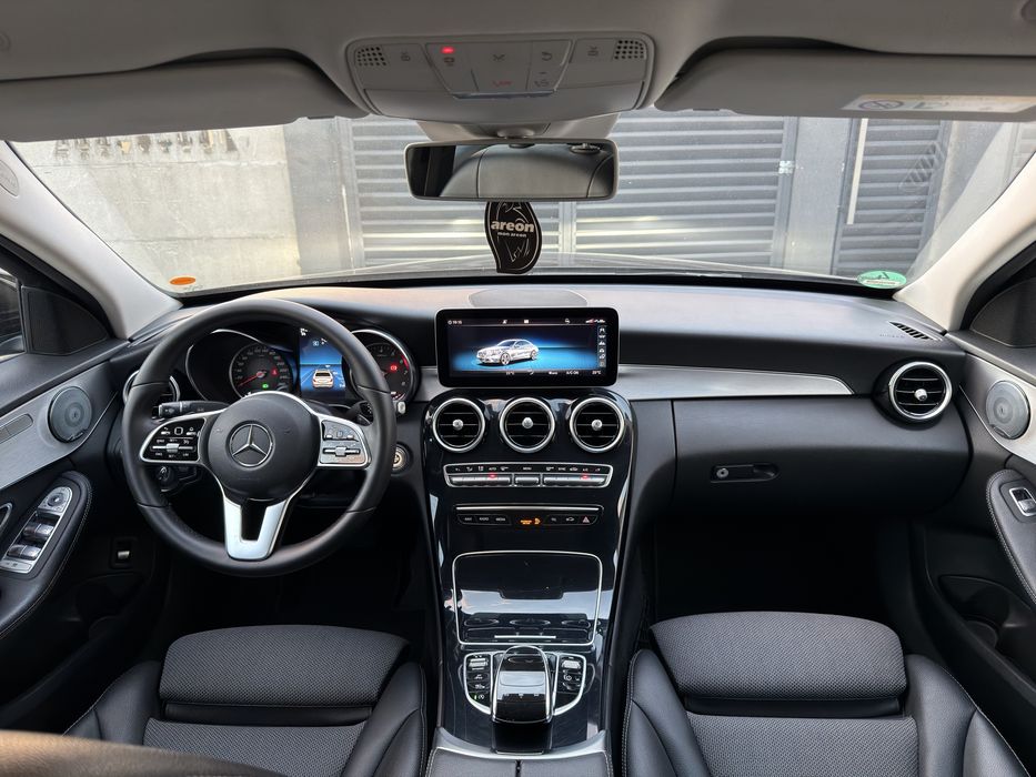 Mercedes C180 CGI • 1.6 Benzină 155CP • 2019 • Facelift •