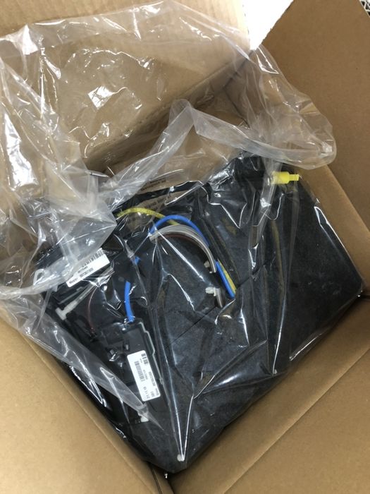 захранващо устеойство масаж седалка BMW X5, X6, F10