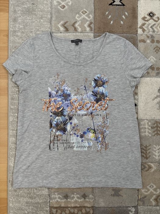 Tricou cu print si paiete sclipici casual
