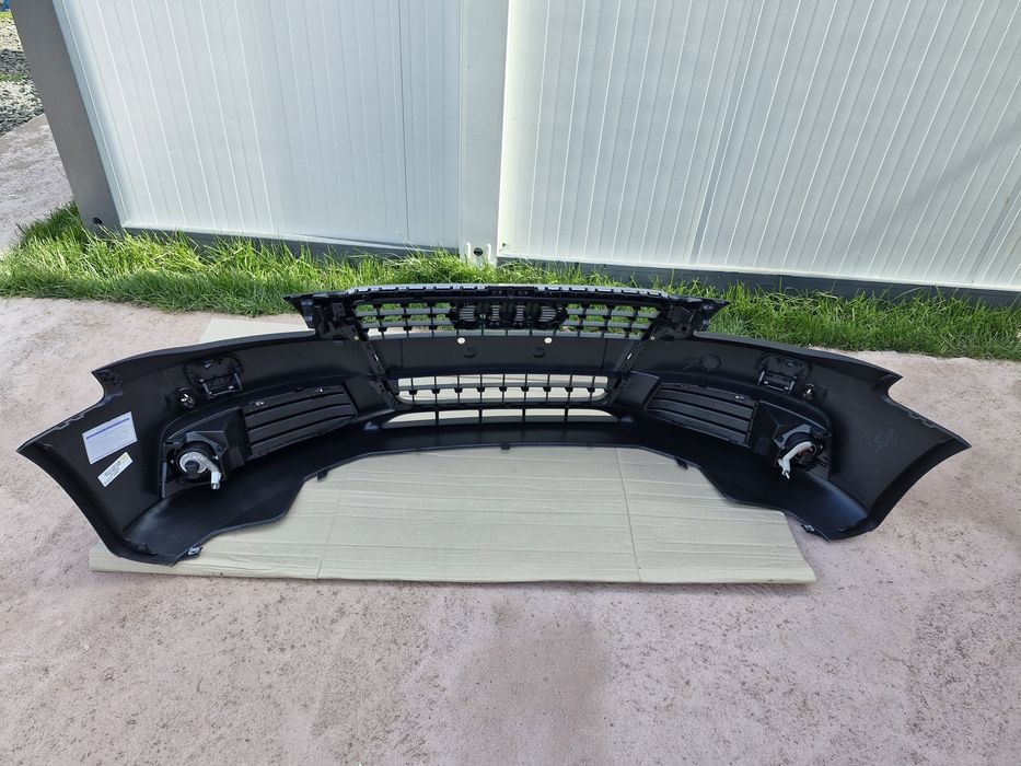 Bara fata Audi A4 B8 cu spalatoare și senzori 2008-2012 Noua