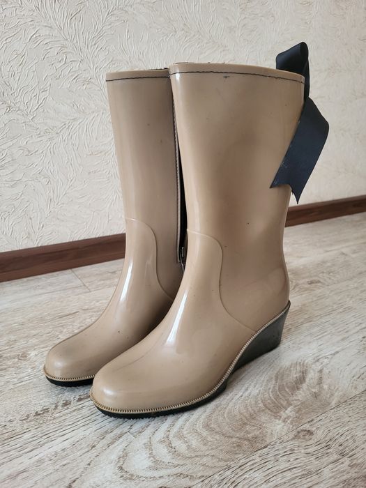 Резиновые сапоги 37р-р