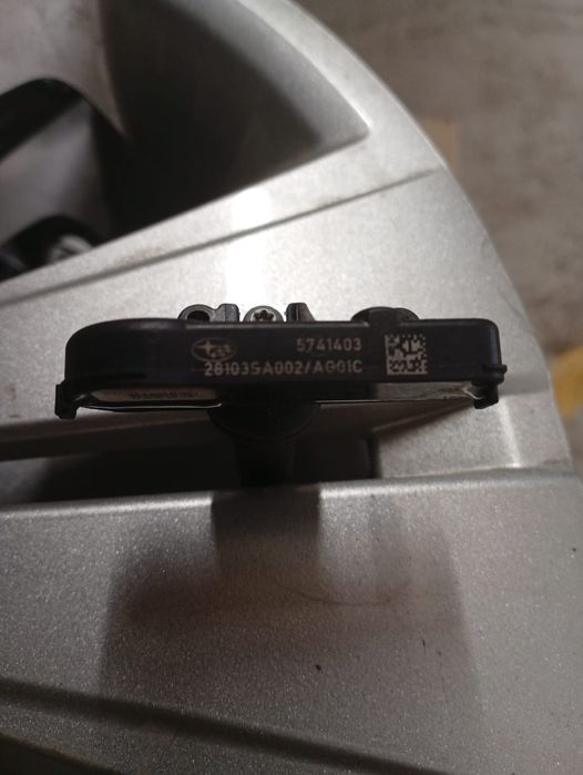 Продам датчики давления шины