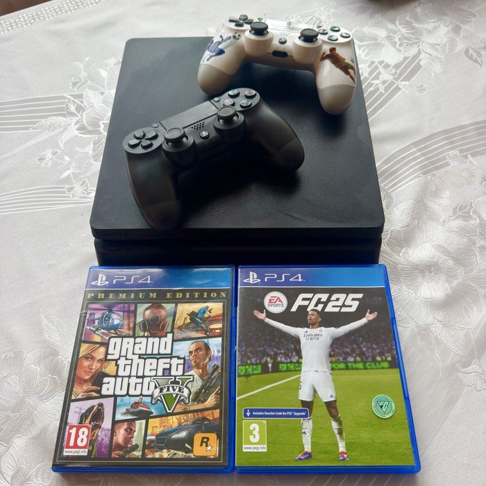 Playstation 4 slim ideal