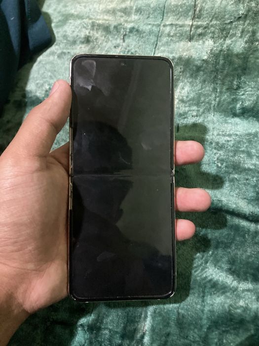 Samsung z flip 4 5G