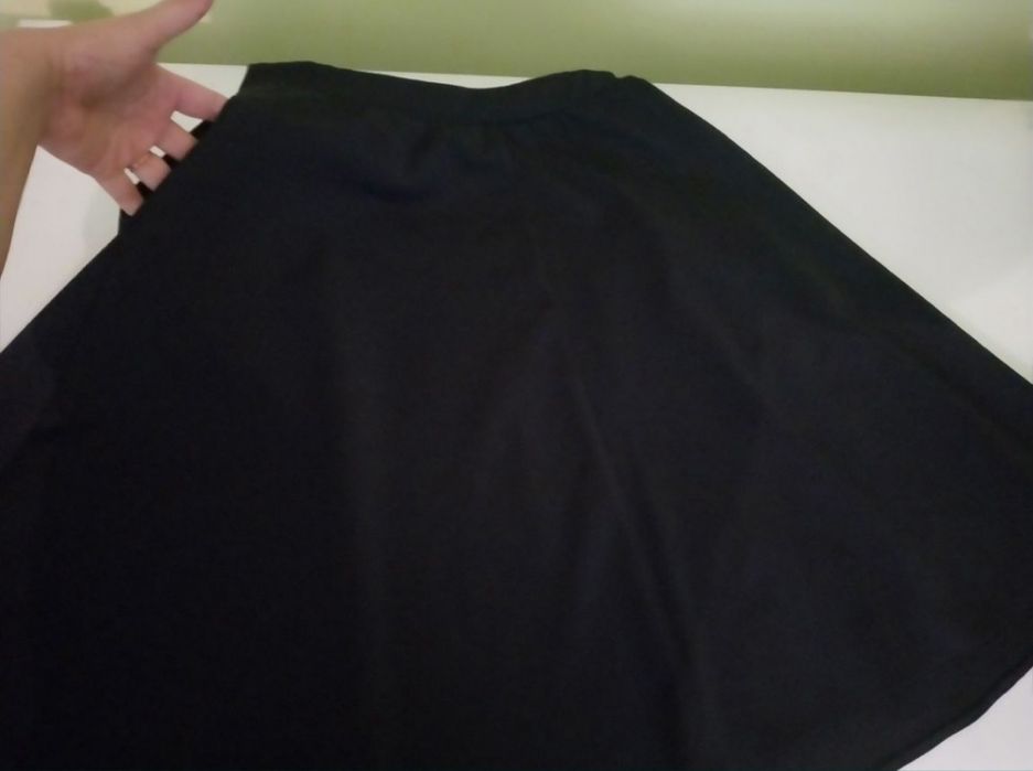 Продам школьные юбки