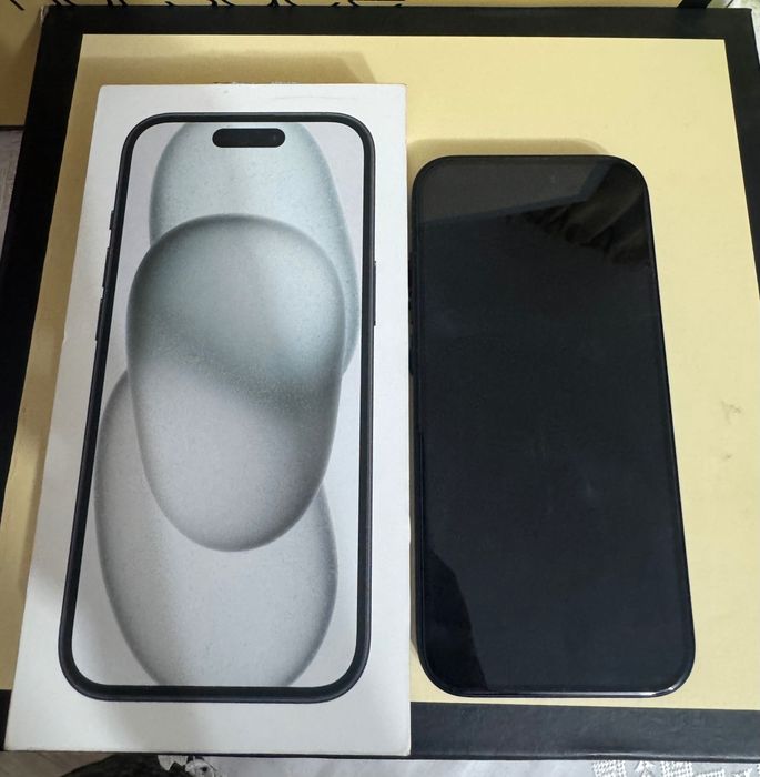 iPhone 15. 256 гб. Новый