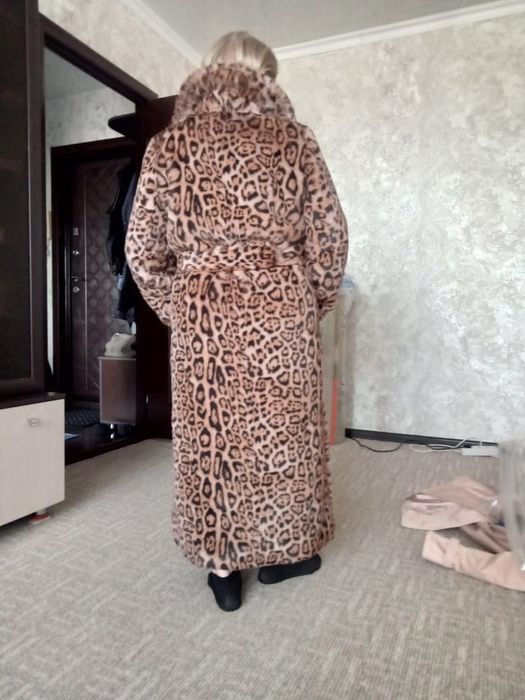 Продам длинную шубу