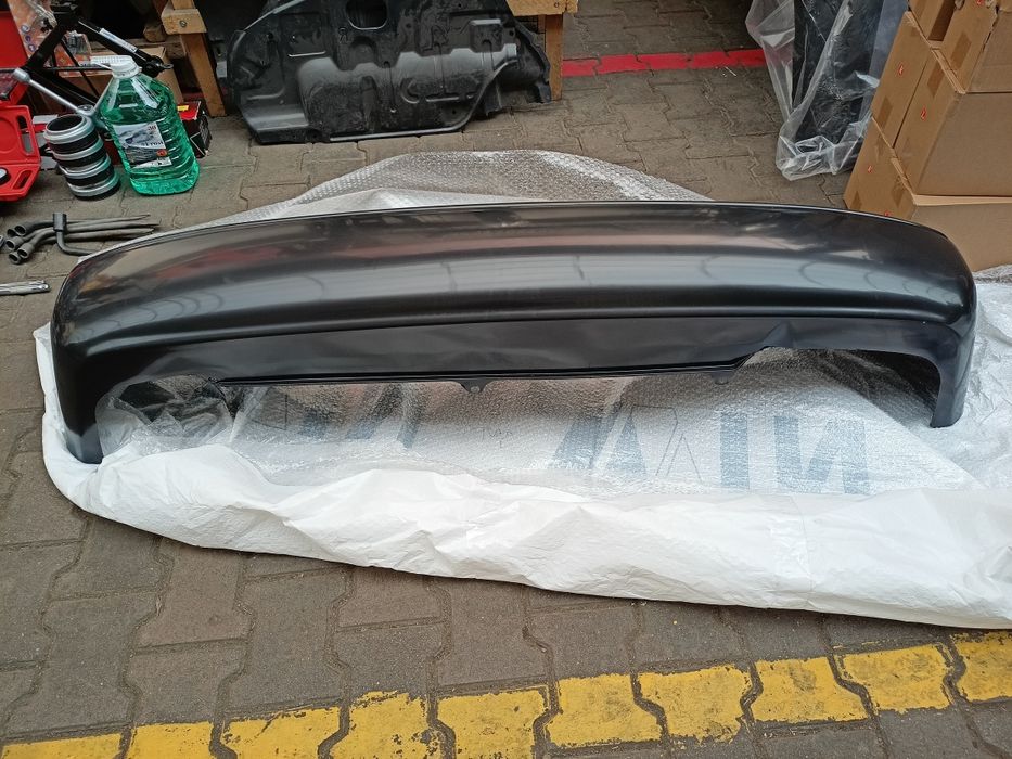 Камри 20 задний бампер