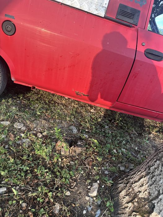 VÂND DACIA PICK UP PAPUC 1.9 d 4x4 la buton