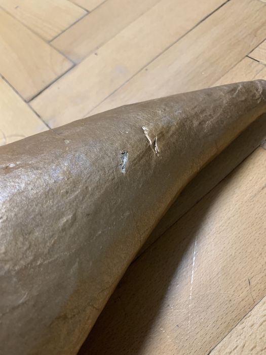 Скулптура на полумесец от Paper Mache