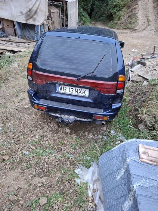De vanzare Mitubisi pajero sport 4x4