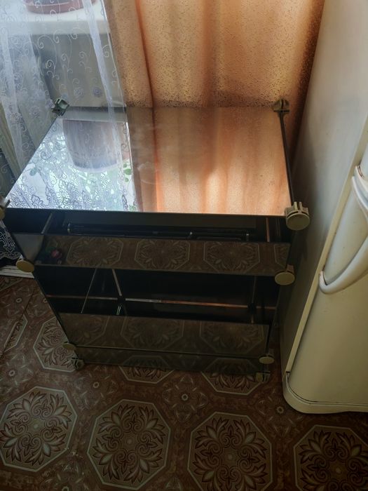 Тумба зеркальная
