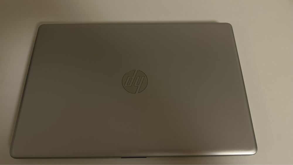 Ноутбук HP 17 CORE i3 10th gen