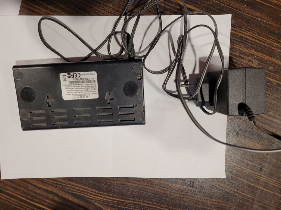 суич- swich – работещ 8 изхода