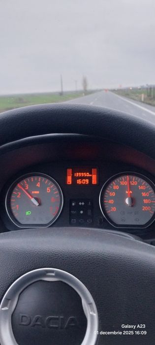 Dacia Sandero SMILE 1.6 MPI, euro 5, 85 cp, full option, discuri ventilate