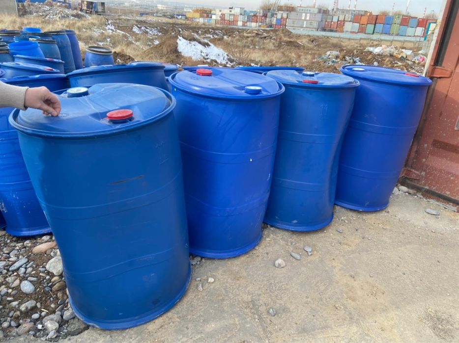 Бочки пластик 200л